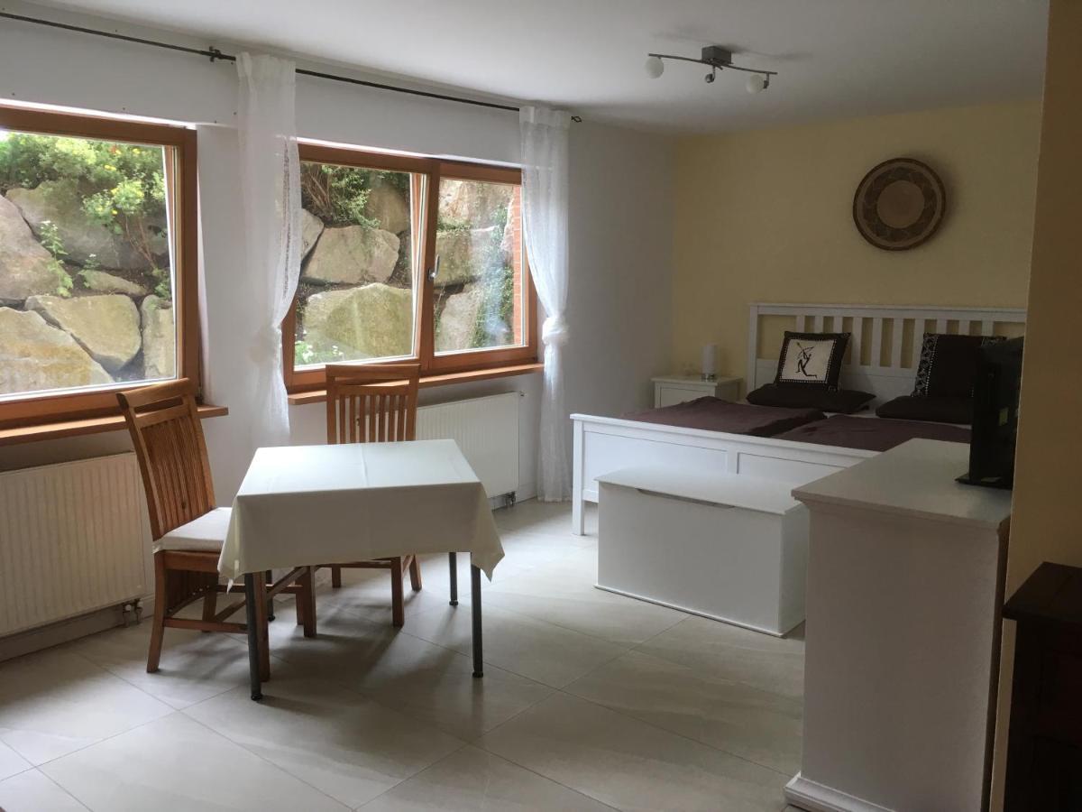 Freundliches Studio Bei Boeblingen Altdorf  Dış mekan fotoğraf